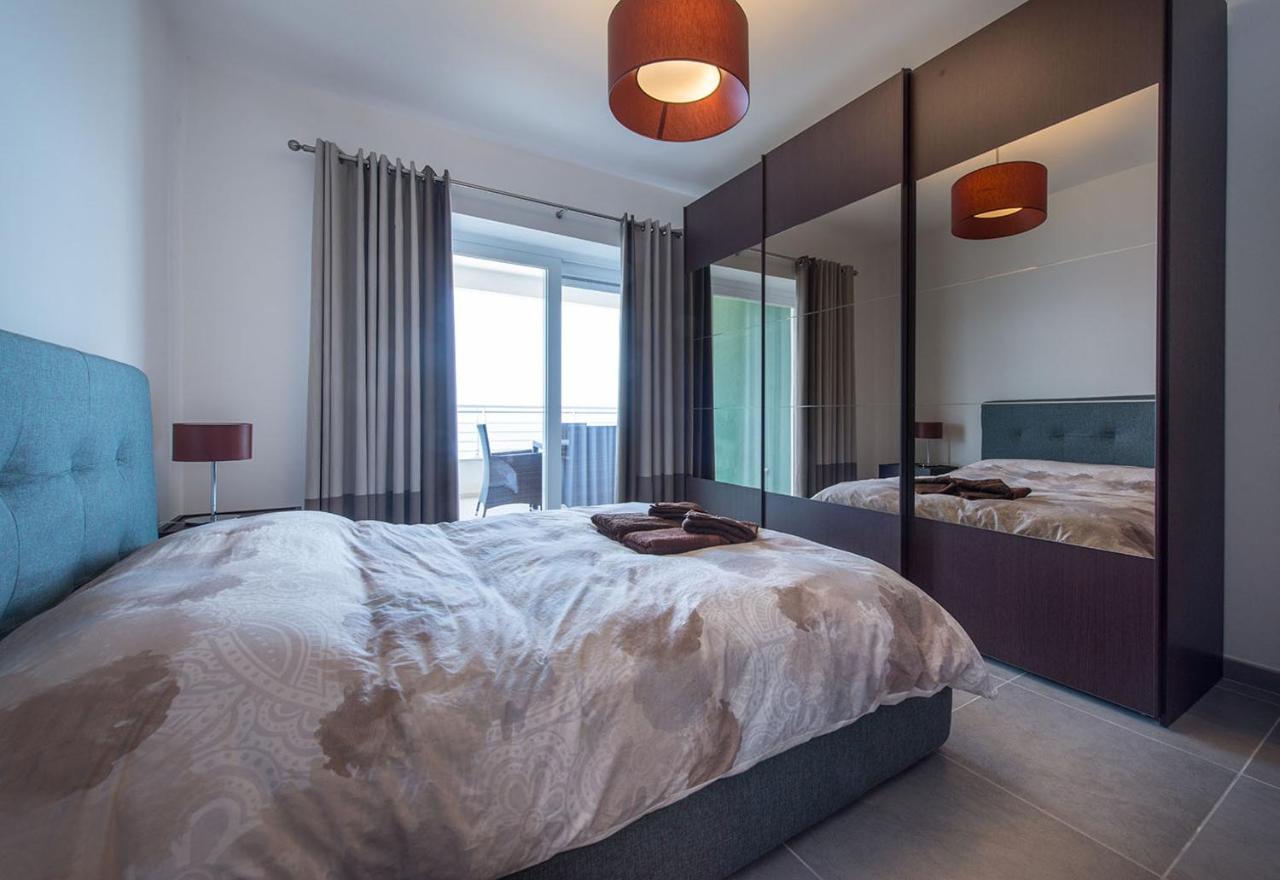 Seafront Luxury Apartment With Pool Sliema Exterior foto